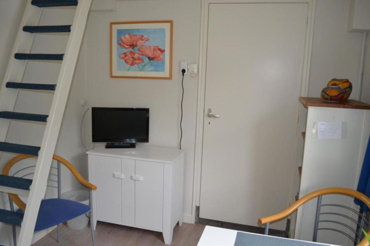Klaproosje Aan Zee - Mr. Schoenmakerpad 1 Zoutelande